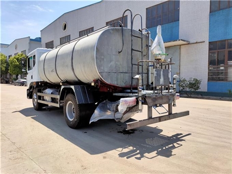 酒店热水运输车12吨保温拉水车出厂价格