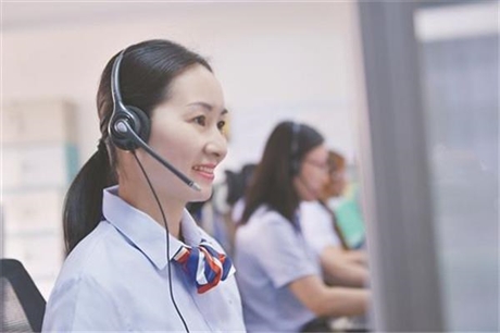 昆明群升防盜門24小時客服熱線維修電話全國統(tǒng)一服務(wù)中心