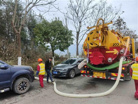 河南開封市雨污水管道水體綜合整治不銹鋼雙脹環(huán)法修復(fù)工程施工