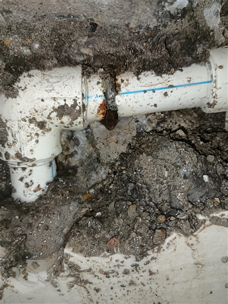 三角埋在瓷板下水管滲水檢漏，水管漏水查漏，服務(wù)至上信譽(yù)保證