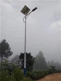 太阳能路灯批发 太阳能路灯多少钱一个