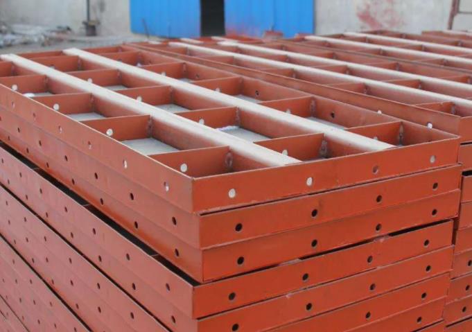 潼南县平面组合钢模板安全梯笼圆柱钢模板防撞墙钢模板二手批发定做