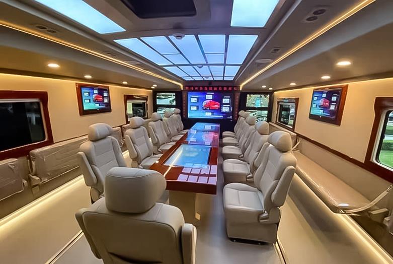 地震通讯指挥车上牌规定