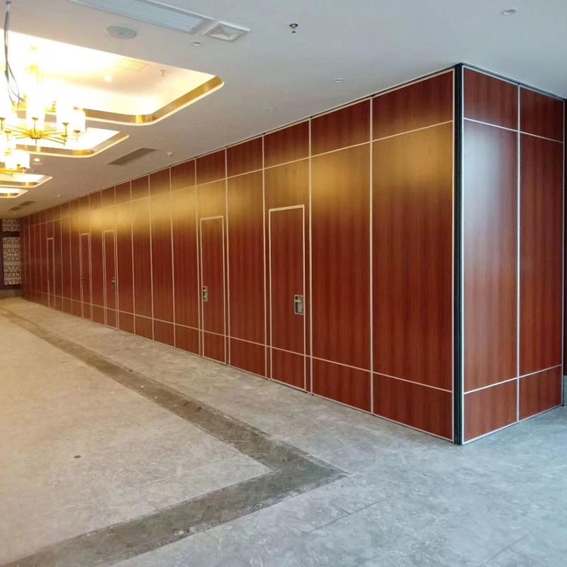 酒店大厅多功能会议厅活动玻璃隔断吊趟折叠门工程接单