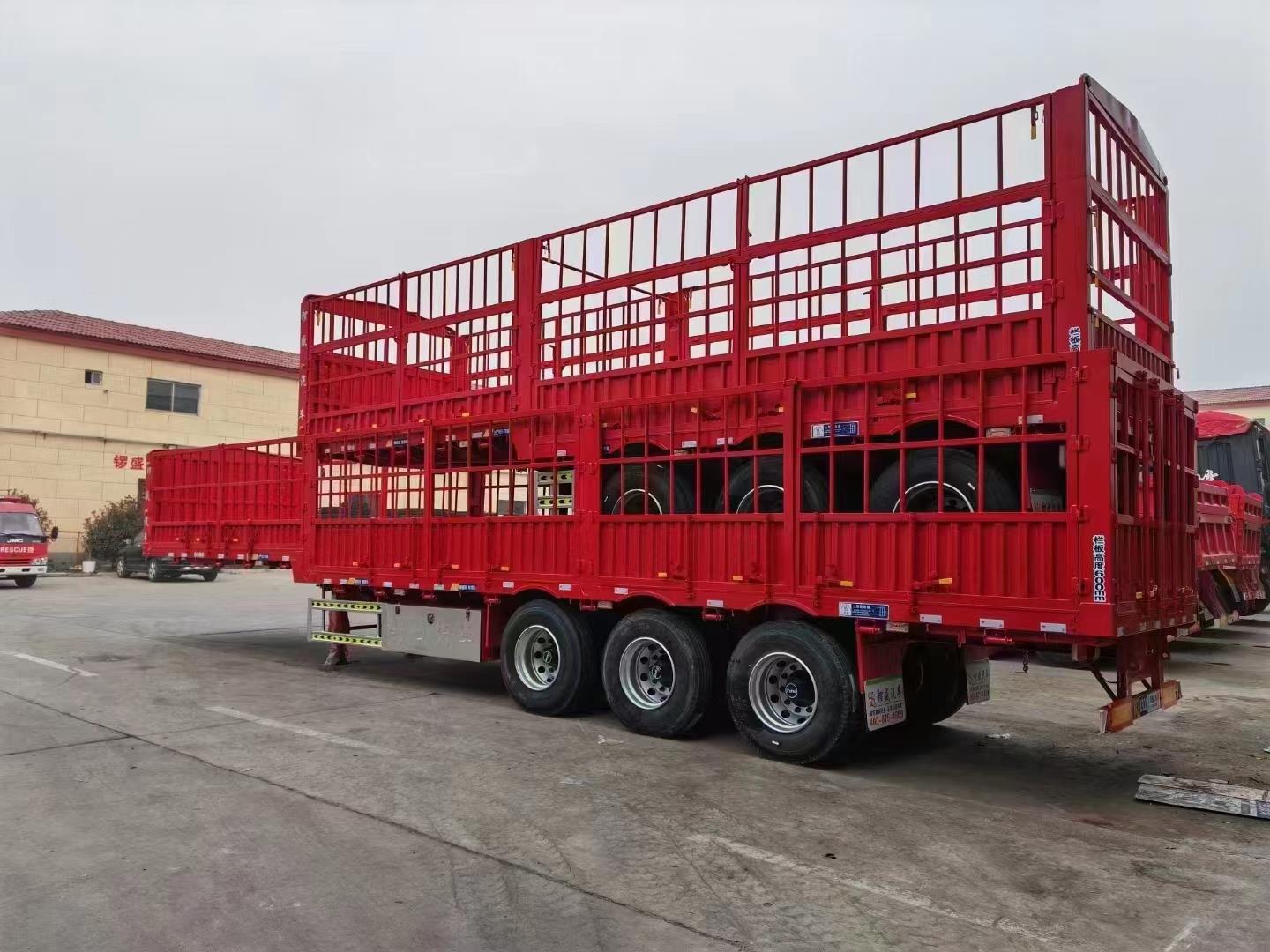 仓栅式半挂车货箱尺寸