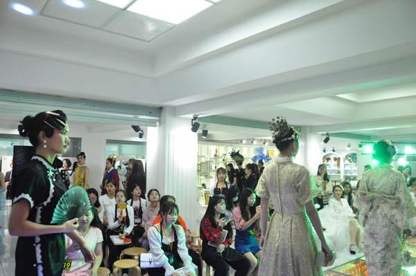 雷特控股上涨214%报2625美元股总市值11平博体育- 平