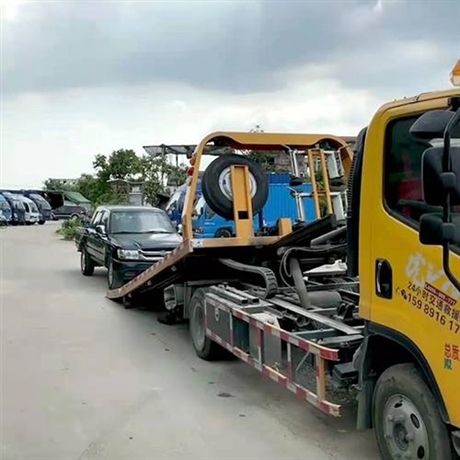 珠海  車接車送報(bào)廢車回收出價(jià)合理