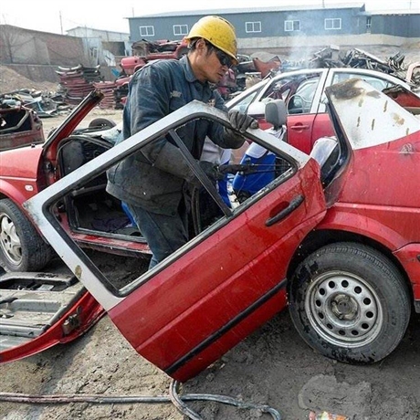 珠海  車接車送車輛注銷二手報(bào)廢車現(xiàn)場