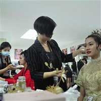 邵阳市包就业的培训机构-美甲师示范学校