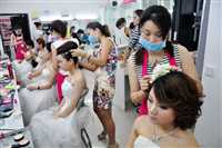 双峰新娘盘发化妆培训班-世纪色彩美妆培训